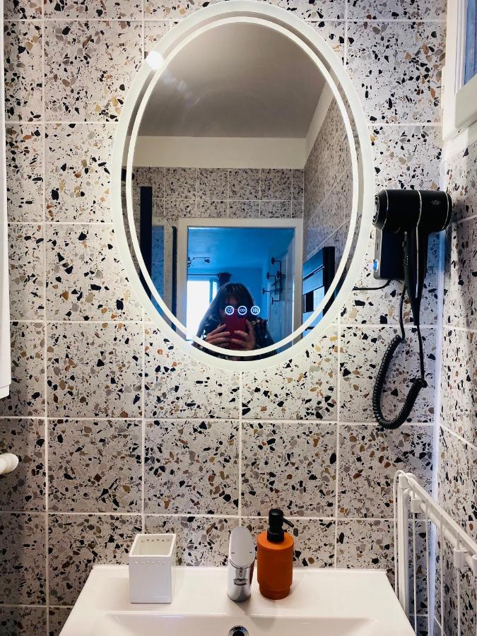 L' Oursin Apartment แซ็ต ภายนอก รูปภาพ